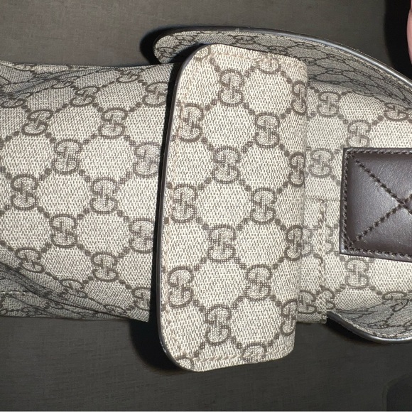 GUCCI Diaper bag, like new. Worn a handful of times. - Picture 3 of 6
